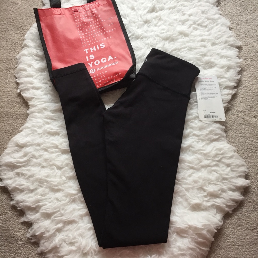 Lululemon Wunder Under Pant lll w/ bag